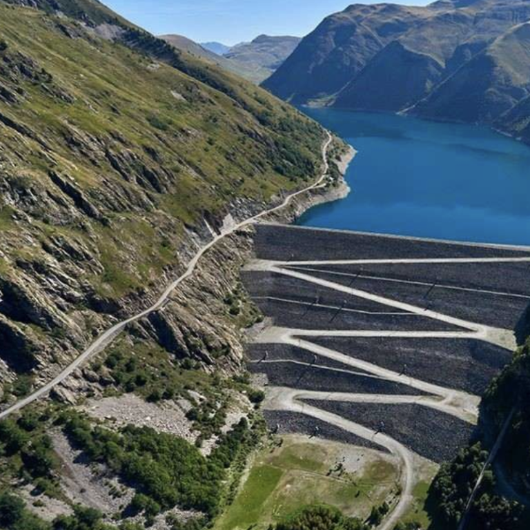 Lac de Grand Maison Lac de Grand Maison